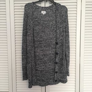 American Eagle B&W Cardigan